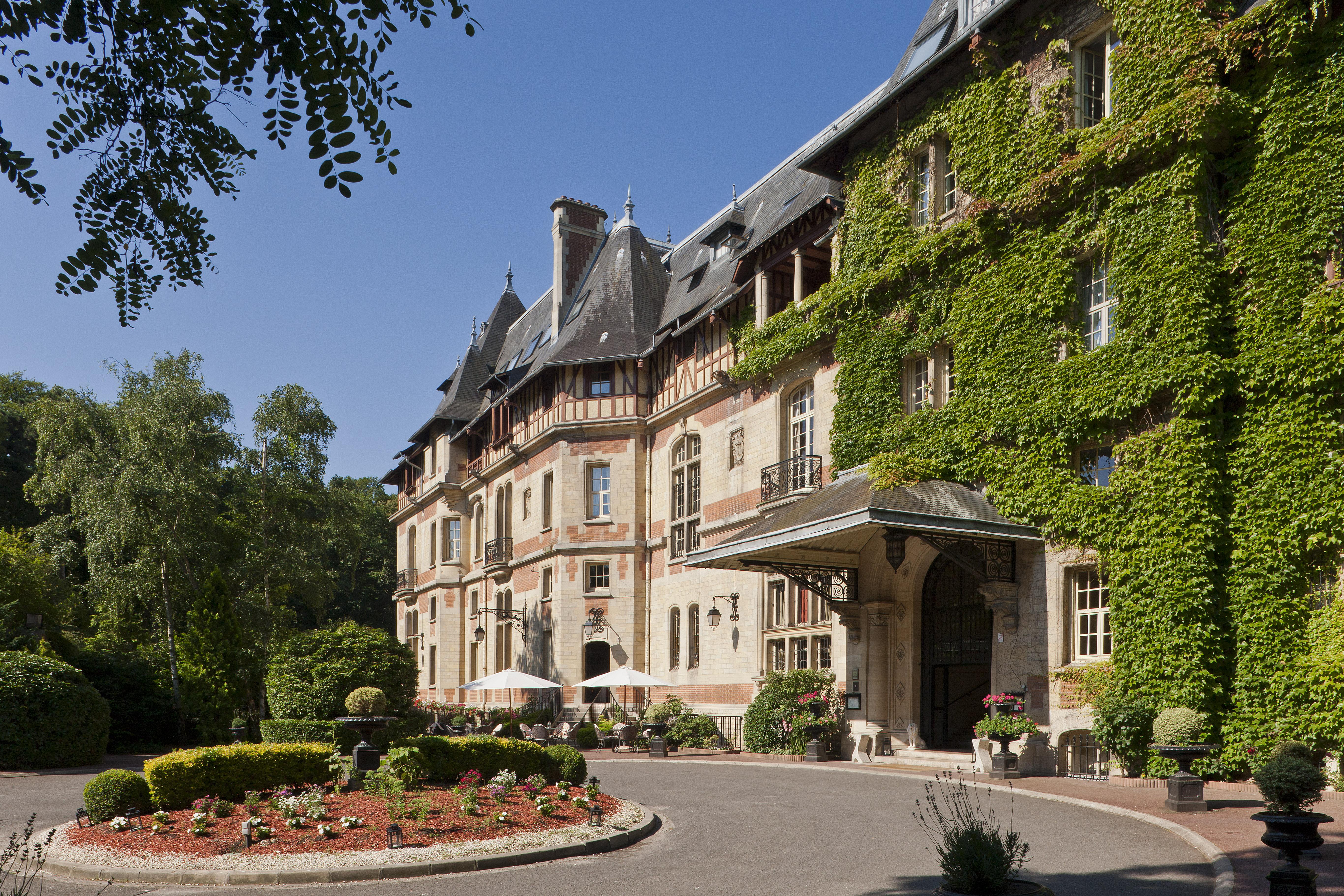 Chateau Jeanne & The Forest - Chateau De Montvillargenne Gouvieux Exterior photo
