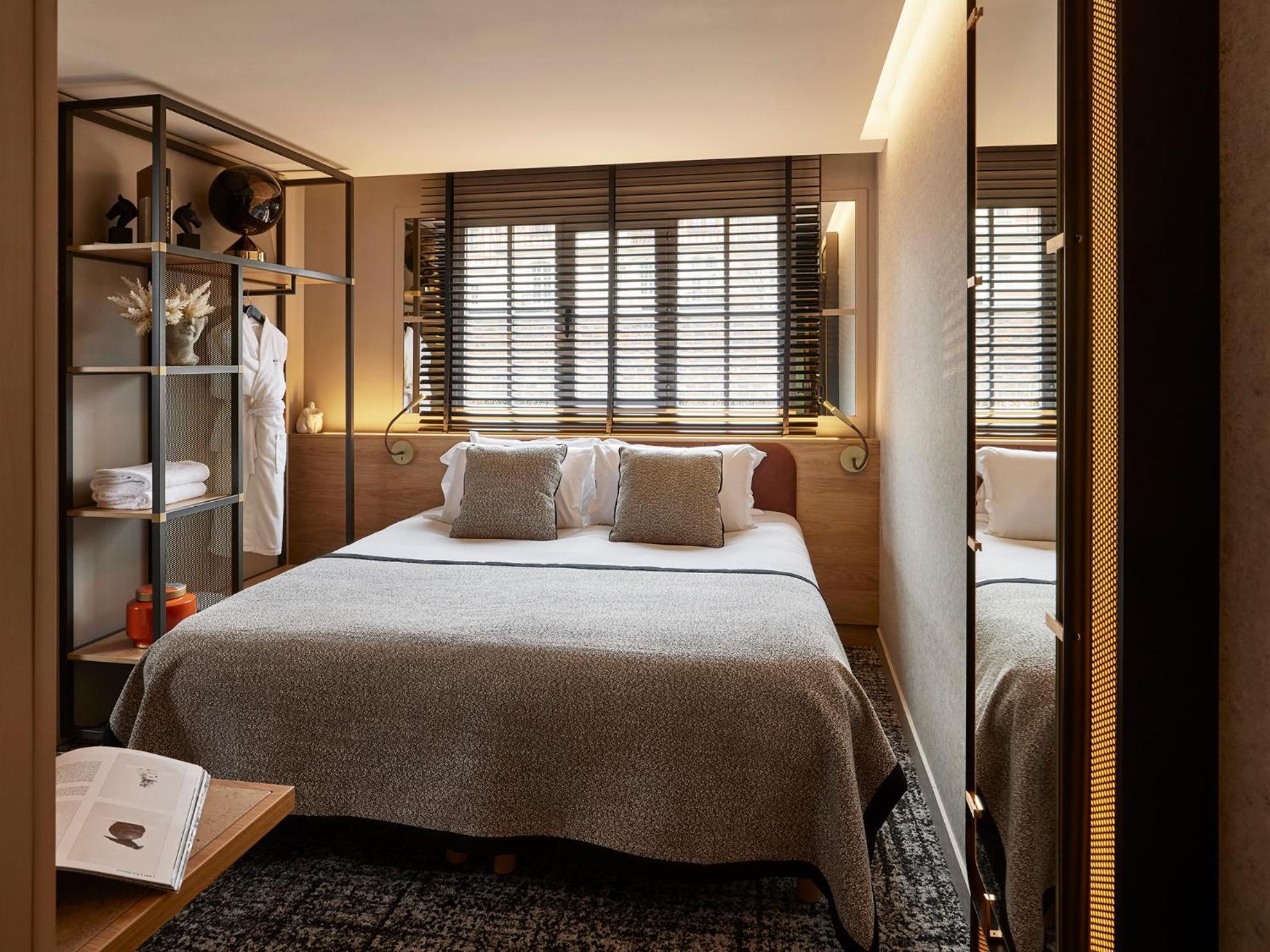 Chateau Jeanne & The Forest - Chateau De Montvillargenne Gouvieux Room photo